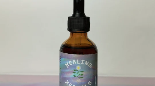 Discovering Tranquility: The Journey with Kanna Tincture