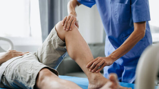 Exploring the Benefits of Knee Pain Physical Therapy